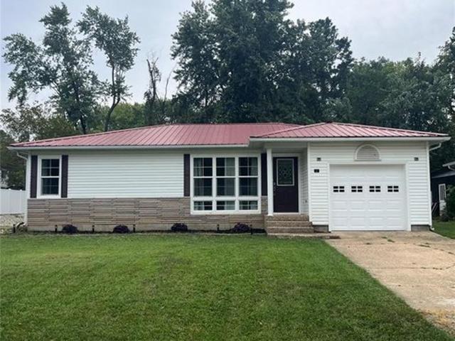 House for sale in Dixon, Missouri
