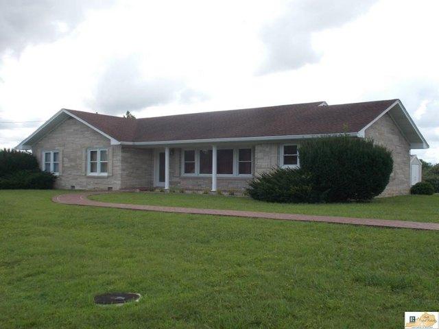 House for sale in Tompkinsville, Kentucky