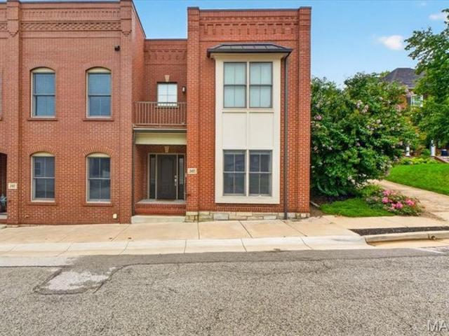 Townhouse for sale in Washington, Missouri