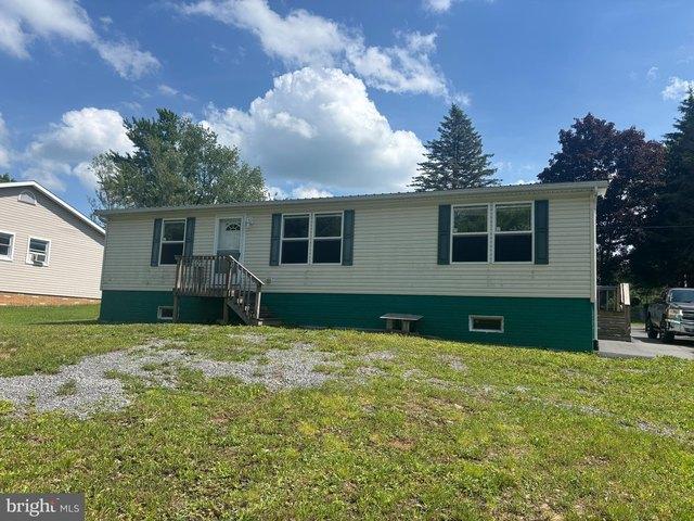 House for sale in Snow Shoe, Pennsylvania