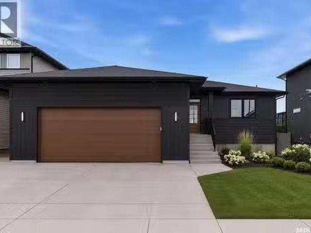 House for sale in Fort San