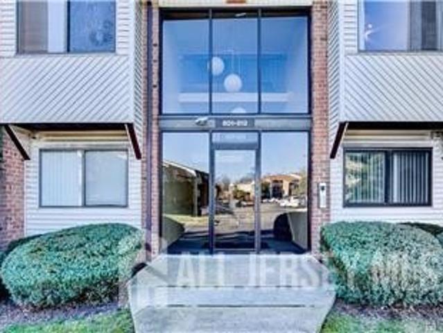 Condo for sale in Edison, New Jersey