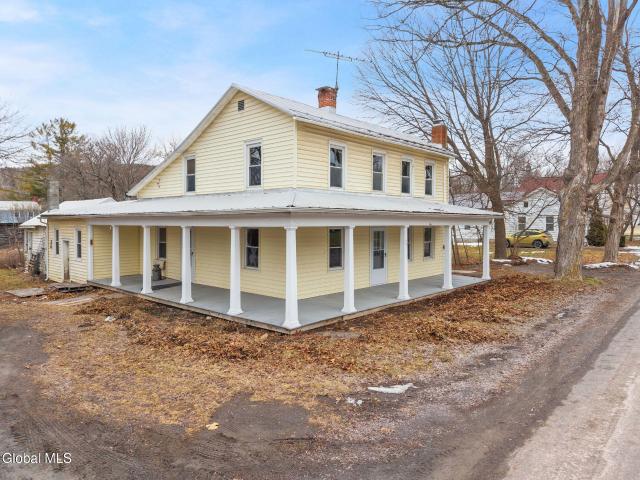 House for sale in Central Bridge, New York