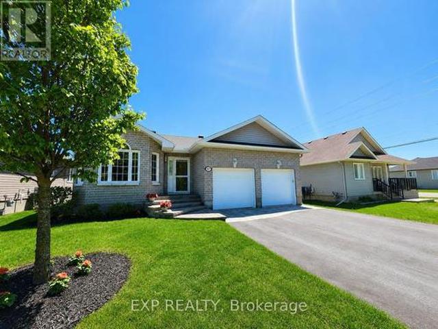 House for sale in Smiths Falls, Ontario