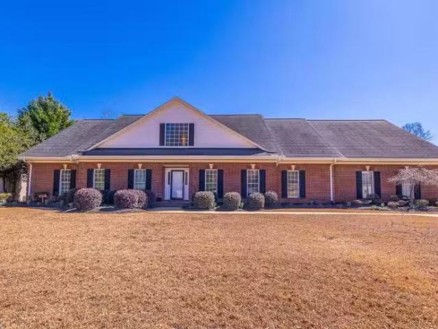 House for sale in Easley House for sale in Easley