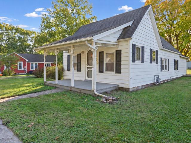 House for sale in Ivesdale, Champaign County