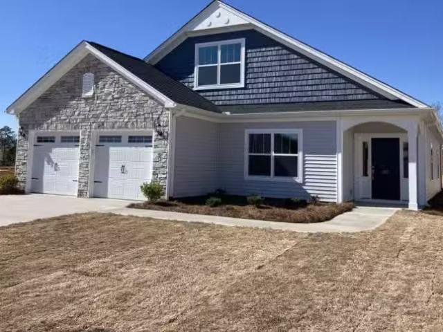 House for sale in Easley House for sale in Easley
