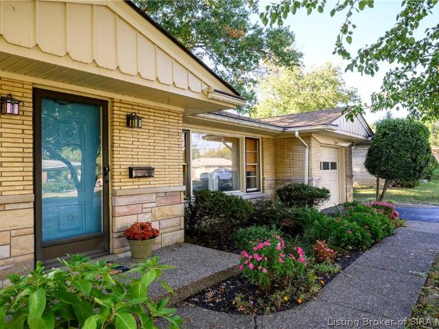 House for sale in New Albany, Floyd County