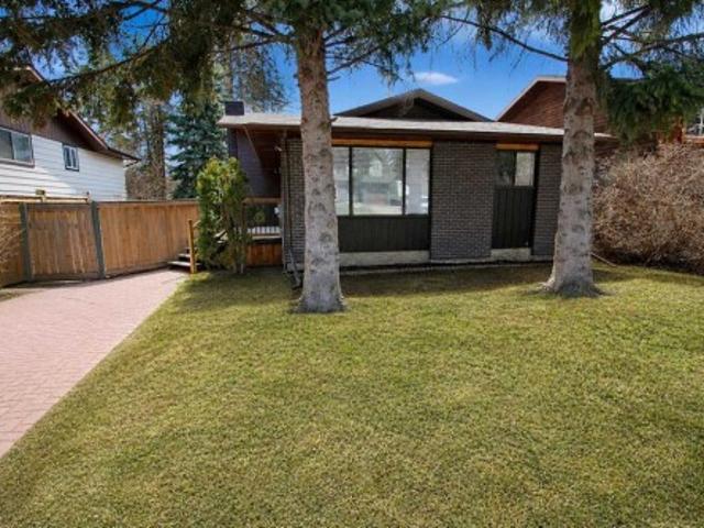House for sale in Alberta