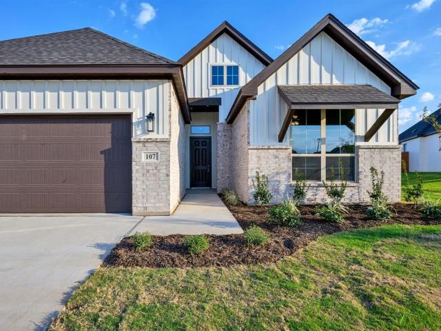 House for sale in Glen Rose, Somervell County