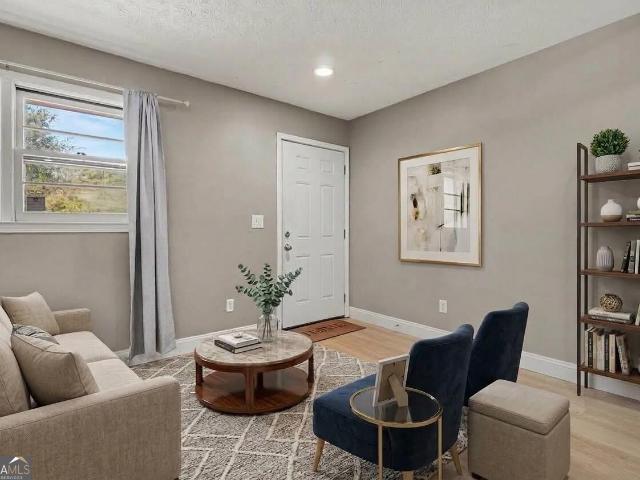 House for sale in Danielsville, Madison County