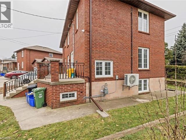 Apartment for rent in Ancaster, Ontario