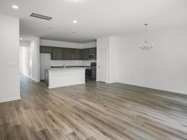 Townhouse for sale in Dickson