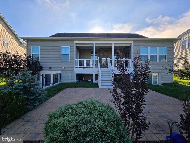 House for sale in Lake Frederick, Frederick County