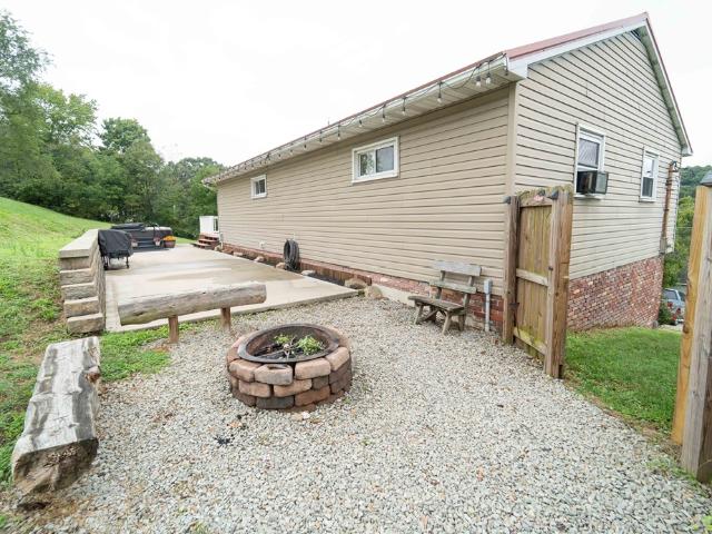 House for sale in Normalville, Pennsylvania