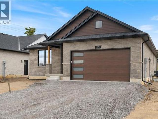 House for sale in Simcoe, Ontario