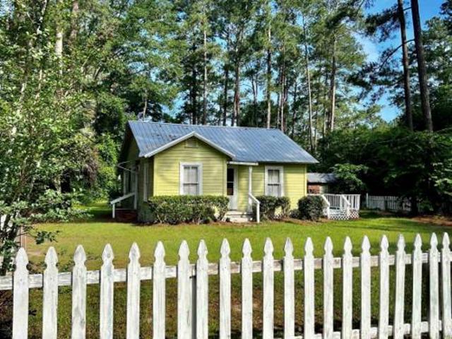House for sale in Reidsville, Georgia