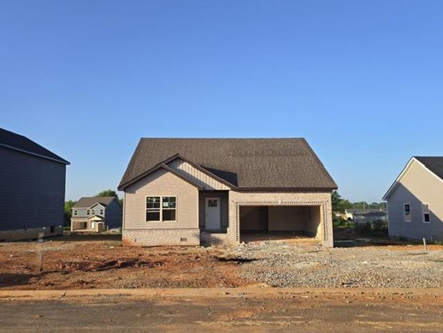 House for sale in Fort Campbell, Kentucky