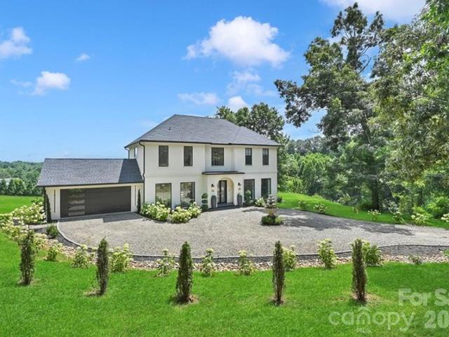 House for sale in Mars Hill, North Carolina