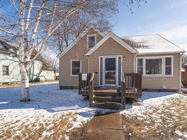 House for sale in New Prague, Minnesota