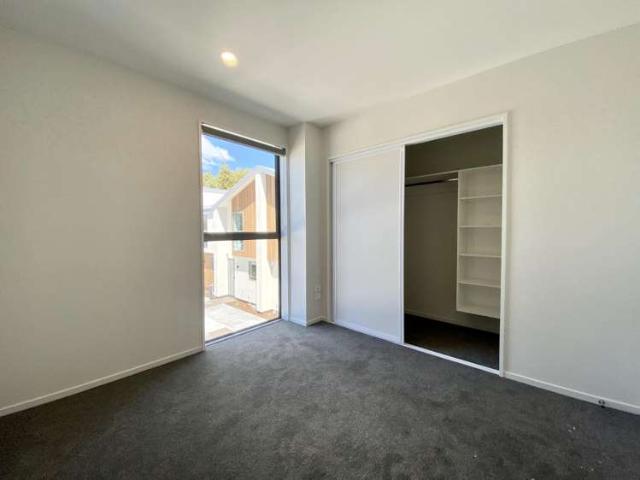 Townhouse for rent in Canterbury