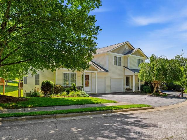 Townhouse for sale in Transylvania, North Carolina