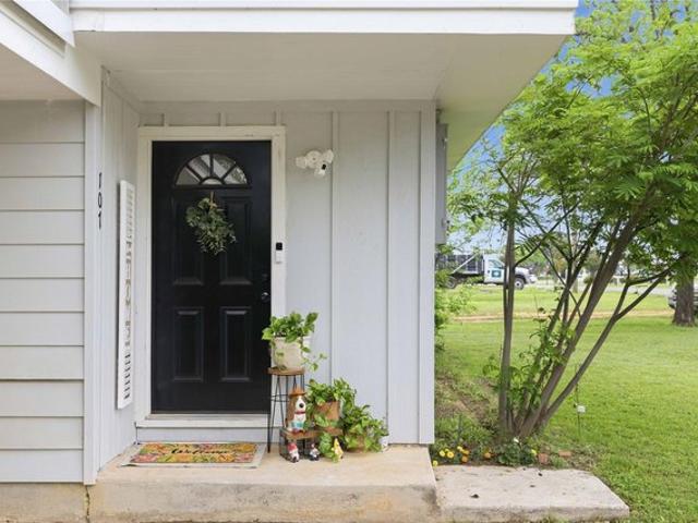 House for sale in Early, Texas
