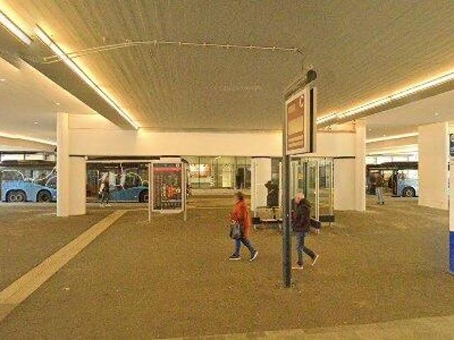 Bedrijfspand te huur in Centrum, Almere-haven