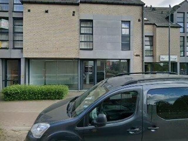 Bureau vente à Beringen, Limburg