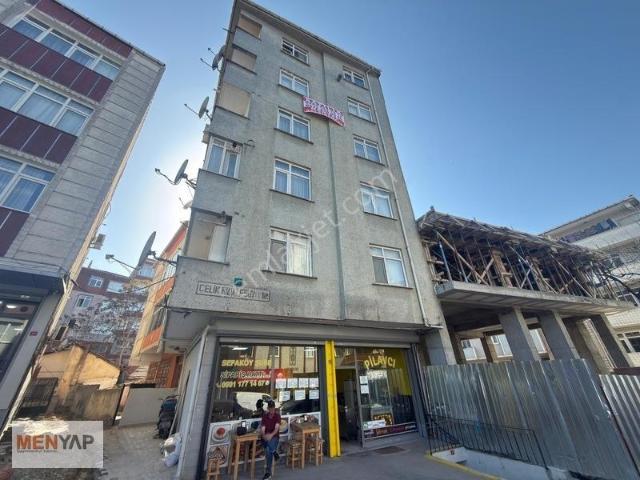İnönü Mahallesi, Küçükçekmece içerisinde satılık Bina