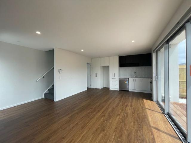 House for rent in Chaslands, Canterbury