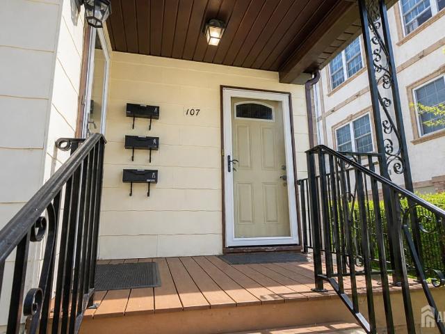 House for sale in Dunellen, New Jersey