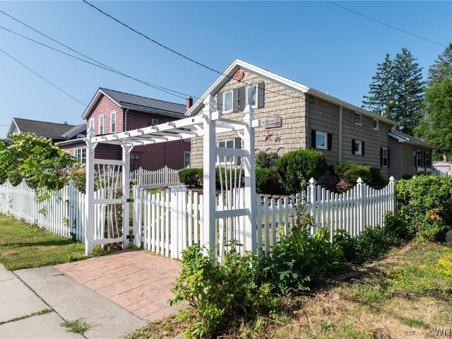 House for sale in Attica, New York
