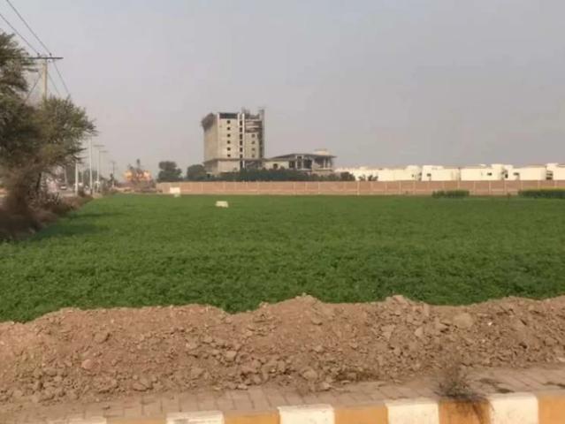 Land for sale in Multan, Islamabad Capital Territory