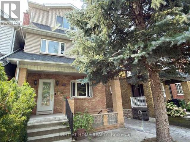 House for rent in Eglinton—Lawrence, Toronto