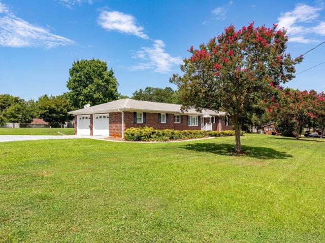 House for sale in Simpsonville, South Carolina