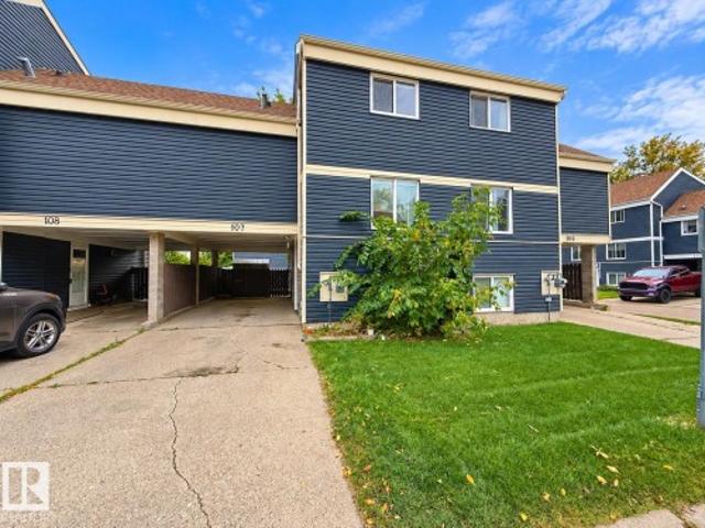Townhouse for sale in Wedgewood, Alberta