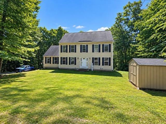 House for sale in Deerfield, Rockingham County