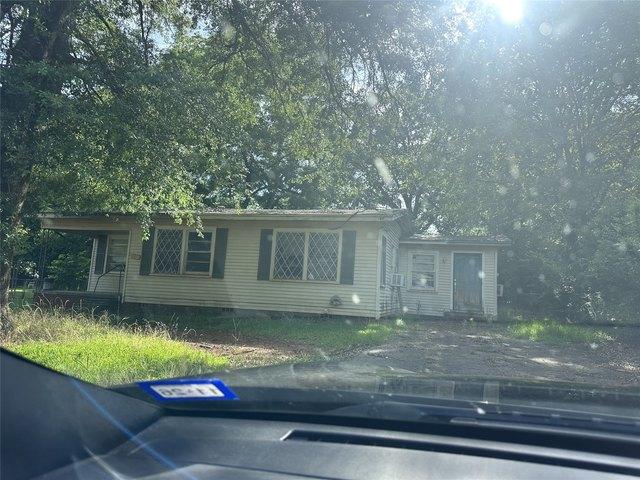 House for sale in Morris, Texas