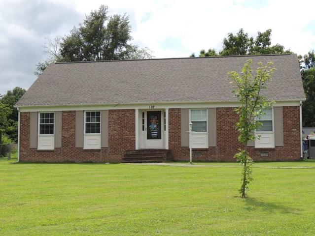 House for sale in Mayfield, Kentucky