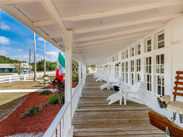 House for sale in Fellsmere, Florida