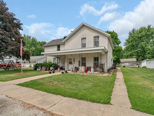 House for sale in Gardner, Illinois