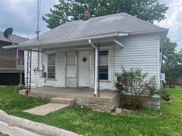 House for sale in Ava, Missouri
