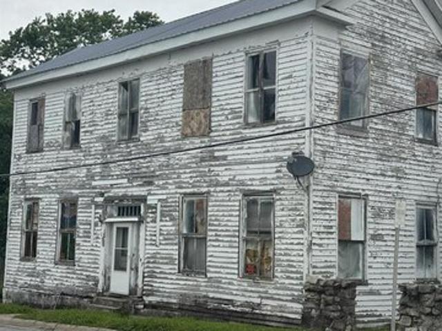 House for sale in Jonesboro, Illinois