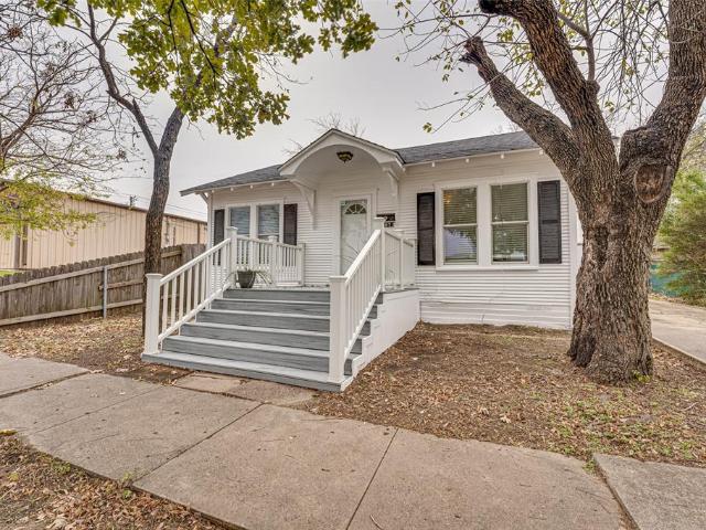 House for sale in Ellis, Texas