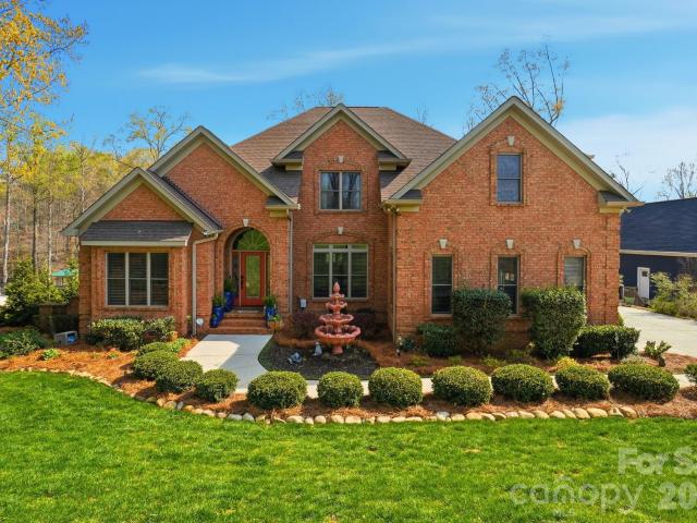 House for sale in Troutman, North Carolina