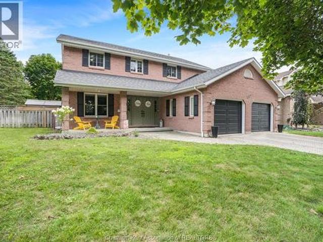 House for sale in Chatham–kent, Ontario