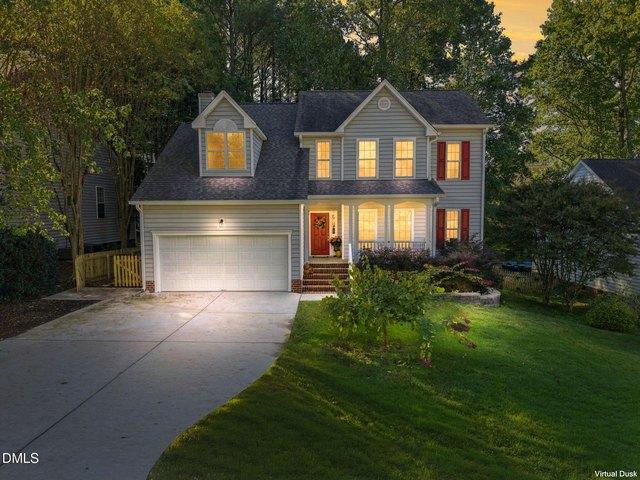 House for sale in Coventry Glen, Cary