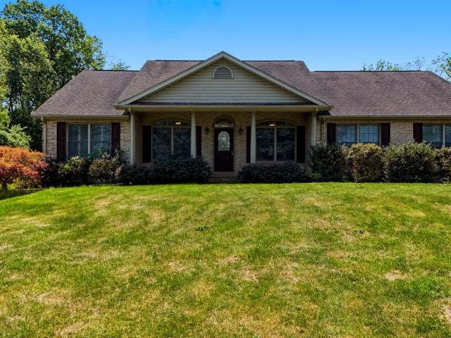 House for sale in Bunker Hill, West Virginia