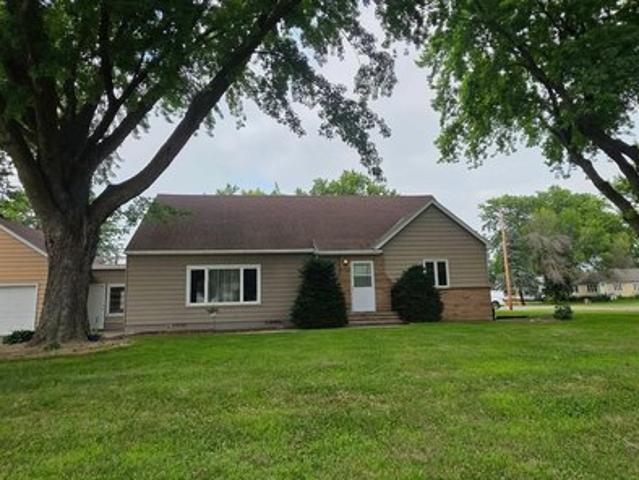 House for sale in Hollandale, Minnesota